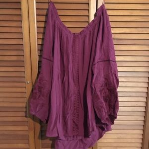 Off-the-shoulder 3/4 sleeves top